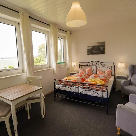 Familien- Und Seminarhaus Gliesner Gneventhin